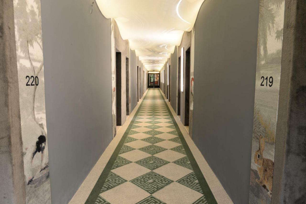 Park Hotel Raya Garden - Free Parking เวลีคอเทอร์โนโว ภายนอก รูปภาพ